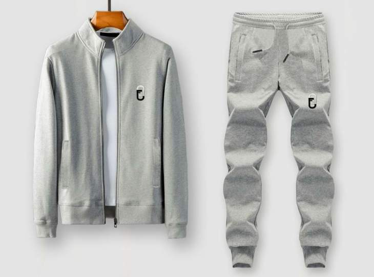 Picture of Fendi Sweater Suits _SKUFendiM-6XL1qn1539309